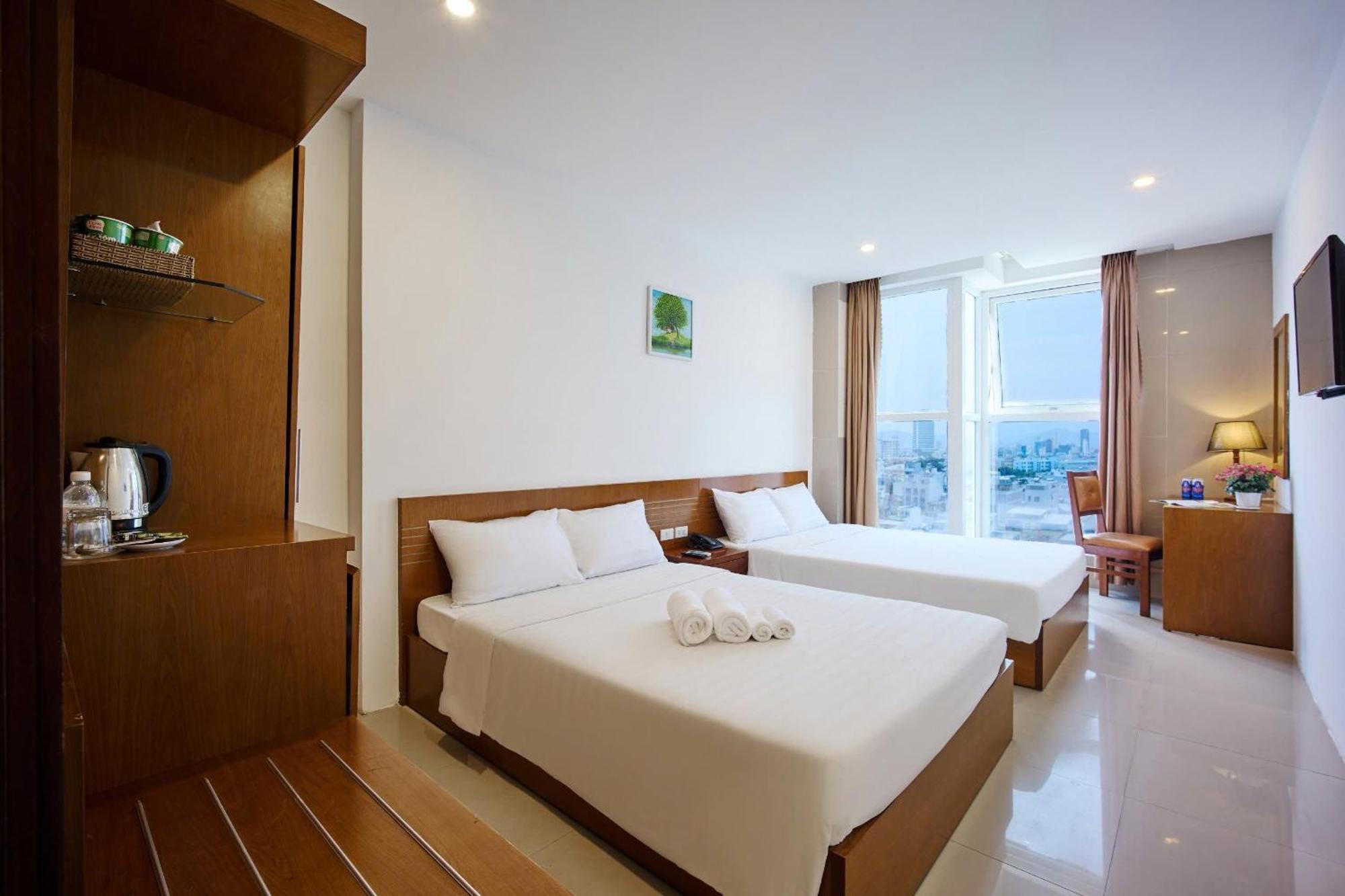 Golden Light Da Nang Hotel Exterior photo